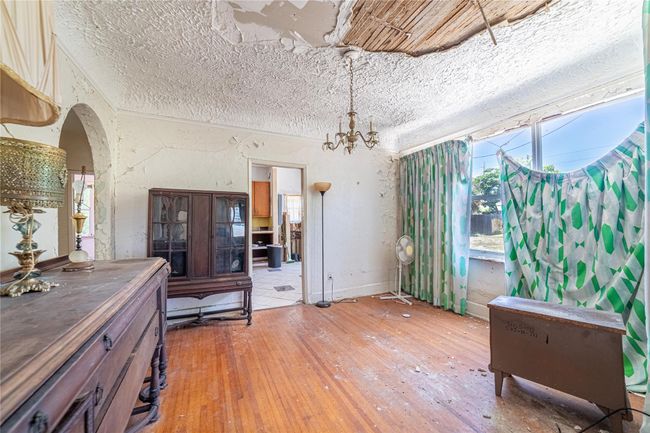 627 Valley Forge Rd, Home with 0 bedrooms, 0 bathrooms and 6 parking in West Palm Beach FL | Image 20