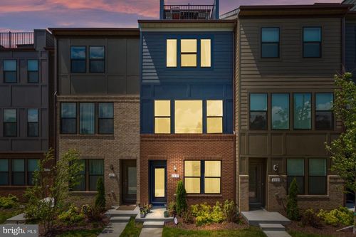 4825 Vista Green Ln, LANHAM, MD, 20706-2967 | Card Image