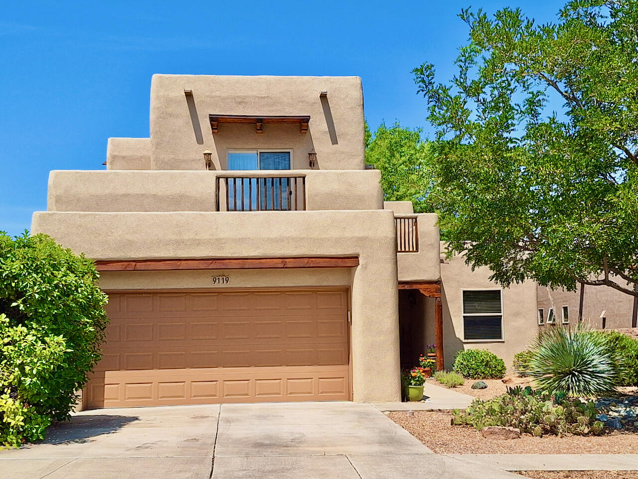 Silver Sage Dr, Albuquerque, NM 87113
