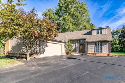 516 Highland Drive, House other with 4 bedrooms, 2 bathrooms and 2 parking in Rossford OH | Image 3