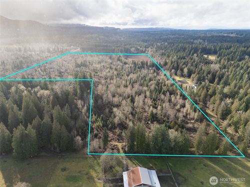 15301 Mcintosh Valley Ln Se, Yelm, WA, 98597 | Card Image