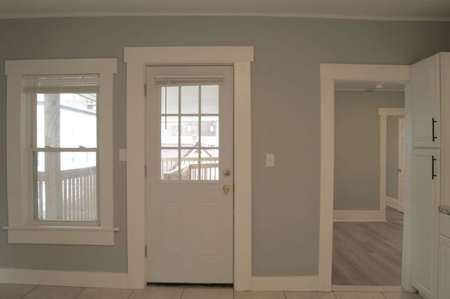 APT-3 - 105 Clarendon St, Condo with 4 bedrooms, 1 bathrooms and 1 parking in Fitchburg MA | Image 4