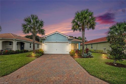 2107 Summersweet Dr, ALVA, FL, 33920-4685 | Card Image