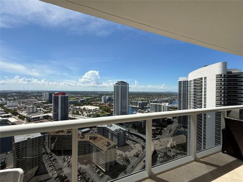 4009-1850 S Ocean Dr, Hallandale Beach, FL, 33009-7675 | Card Image
