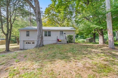 41 Flora Rd, Attleboro, MA, 02703-1303 | Card Image