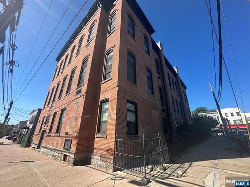 apt-a5-464 Central Ave, Jersey City, NJ, 07307-2792 | Card Image
