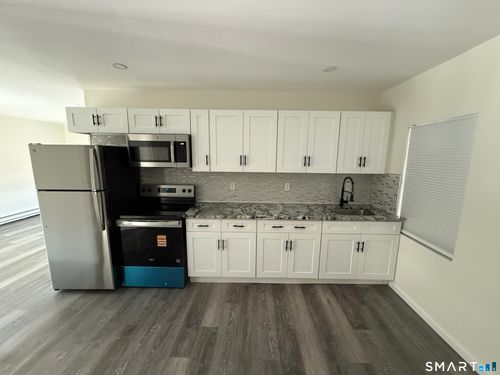 38 New Haven Ave, Derby, CT, 06418-2022 | Card Image