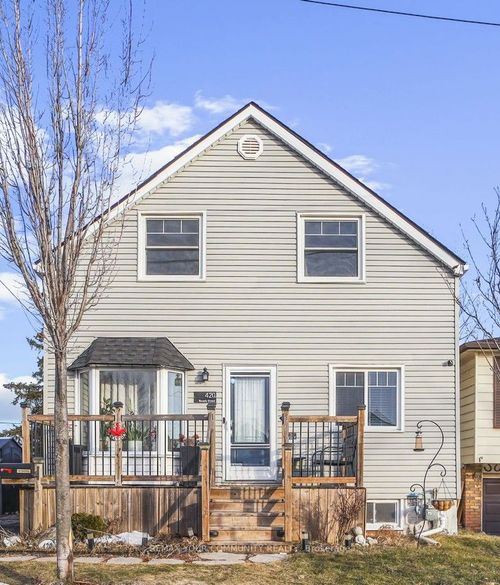 420 Waverly St, Hamilton, ON, L8H6R4 | Card Image