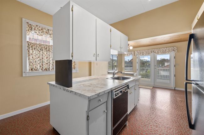 1287 E 28 Th Avenue, House other with 6 bedrooms, 1 bathrooms and 1 parking in Vancouver BC | Image 13