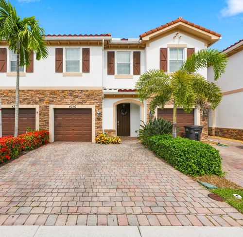 4310 Chalmers Ln, West Palm Beach, FL, 33417-8355 | Card Image