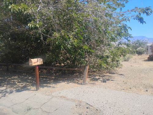 8417 Wildmint Dr, Lake Isabella, CA, 93240 | Card Image