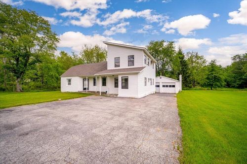 20 Northern Ave, Walden, NY, 12586-1044 | Card Image