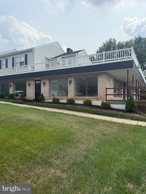 2-221 W 4th Street, QUARRYVILLE, PA, 17566 | Card Image