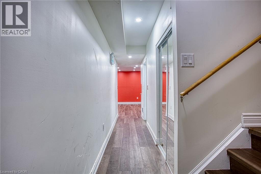 Residential Lease in Fonthill 3