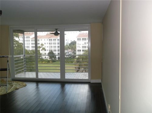 apt-504-805 Cypress Blvd, Pompano Beach, FL, 33069-4044 | Card Image