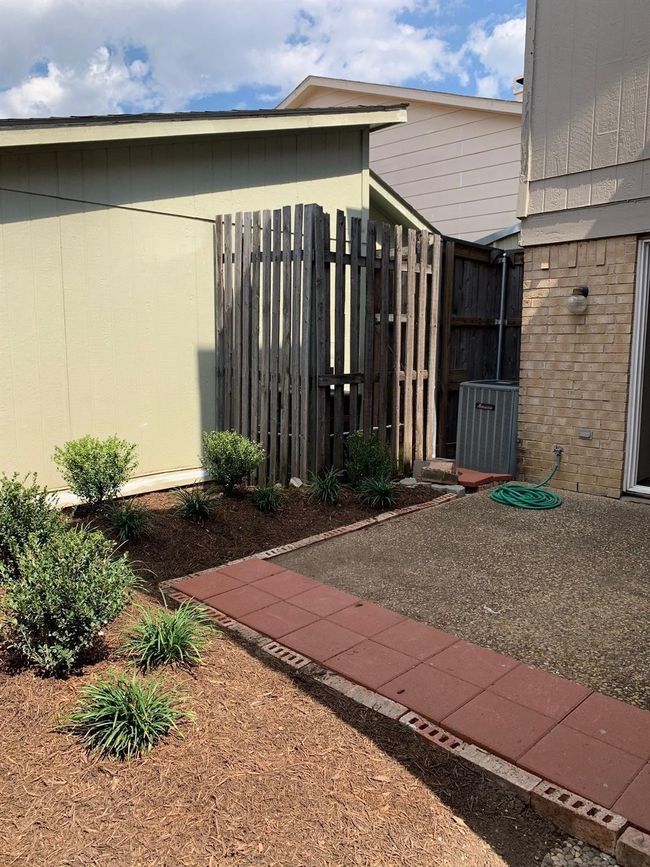 2929 Pegasus Dr, Townhouse with 2 bedrooms, 2 bathrooms and null parking in Garland TX | Image 12