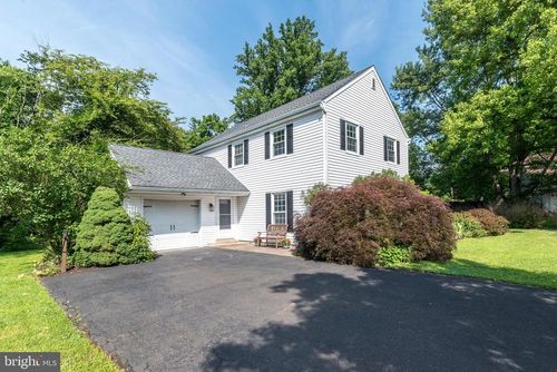 2045 Foster Rd, Hatfield, PA, 19440-2605 | Card Image