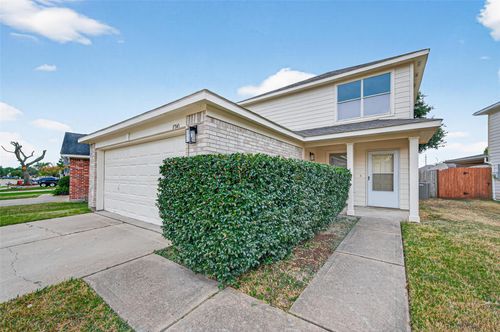 7343 Village Lake Dr, Cypress, TX, 77433-3206 | Card Image