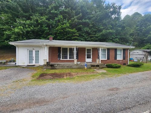 10489 Troutdale Hwy, Troutdale, VA, 24378-2259 | Card Image