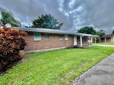 1910 Bacom Point Road, House other with 3 bedrooms, 2 bathrooms and null parking in Pahokee FL | Image 1