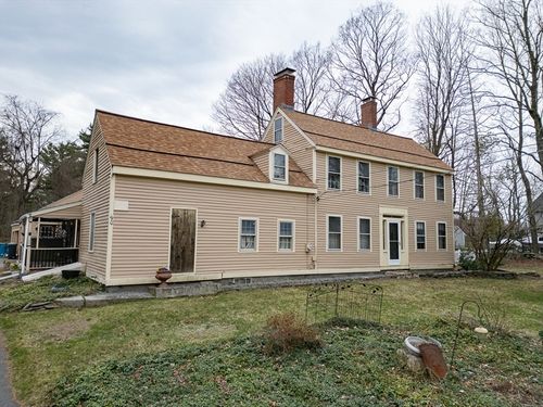 90 Arbor St, Lunenburg, MA, 01462-1410 | Card Image