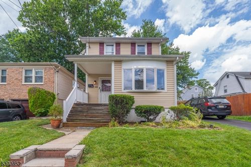 186 Lexington Ave, Maplewood, NJ, 07040-3511 | Card Image