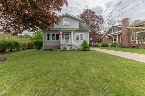 197 W Geneva Street, Williams Bay, WI, 53191 | Card Image