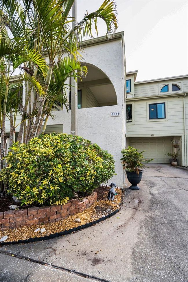 2353 Hanover Dr, Townhouse with 2 bedrooms, 2 bathrooms and null parking in DUNEDIN FL | Image 98