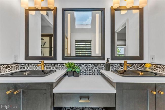 4 E Dreahook Rd, House other with 4 bedrooms, 3 bathrooms and null parking in WHITEHOUSE STATION NJ | Image 26