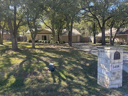 5408 Cortez Dr, Granbury, TX, 76049-7212 | Card Image
