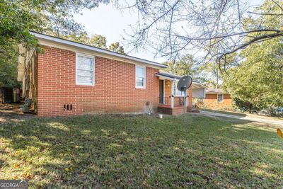 1170 N Beddingfield Drive, House other with 3 bedrooms, 2 bathrooms and null parking in Macon GA | Image 3