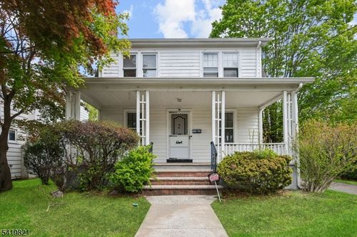 1089 Field Ave, Plainfield, NJ, 07060-2861 | Card Image