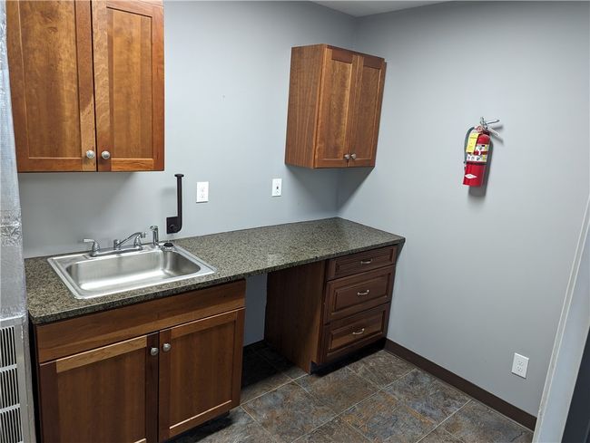 725 Windsor Rd, Home with 0 bedrooms, 1 bathrooms and 40 parking in Charleston IL | Image 6