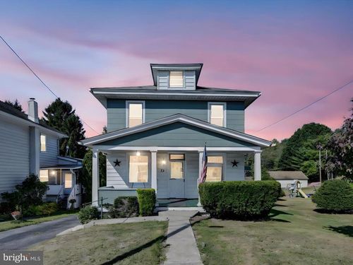 25 Elm Ave, BARNESVILLE, PA, 18214-2042 | Card Image