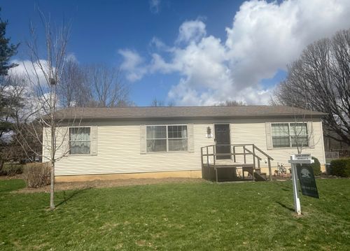 460 E Ellsworth St, Bellevue, MI, 49021-1109 | Card Image