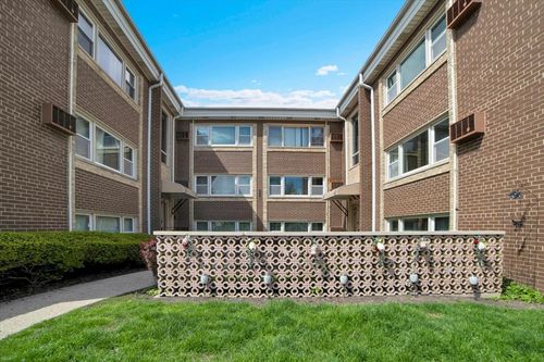 1ne-2257 Desplaines Ave, North Riverside, IL, 60546 | Card Image