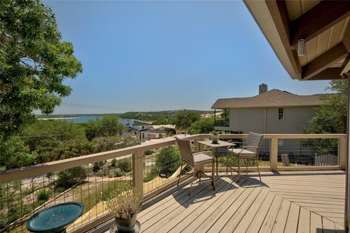 2437 Crosswind Dr, Spicewood, TX, 78669-5143 | Card Image