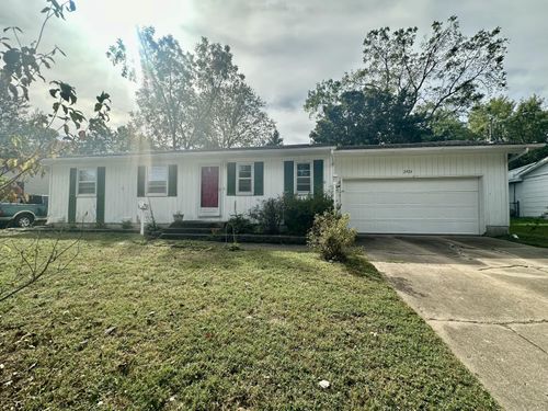 2926 E Lombard St, Springfield, MO, 65802-2730 | Card Image