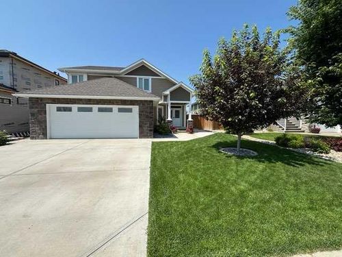 336 9th Street, Picture Butte, AB, T0K1V0 | Card Image