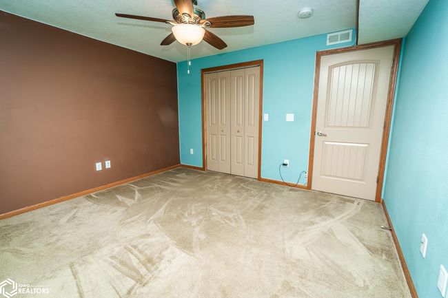 403 E Carleton St, House other with 6 bedrooms, 4 bathrooms and null parking in Toledo IA | Image 26