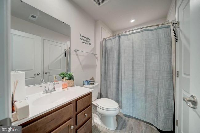 18316 Reaper Hill Ct, Townhouse with 3 bedrooms, 3 bathrooms and null parking in TRIANGLE VA | Image 14