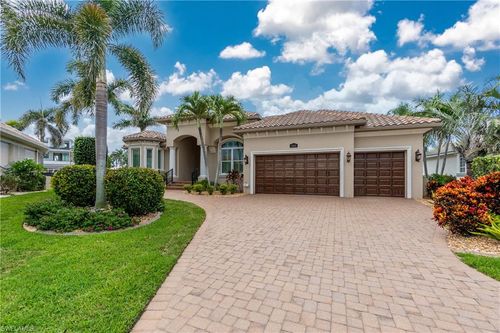 2453 St Davids Island Ct, PUNTA GORDA, FL, 33950-8153 | Card Image