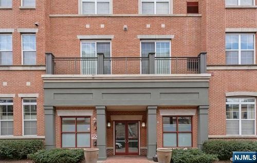 443 2nd St, Jersey City, NJ, 07302-2276 | Card Image