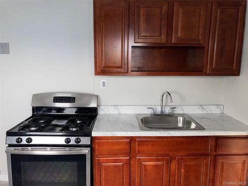 2-84-32 109th Ave, Ozone Park, NY, 11417 | Card Image