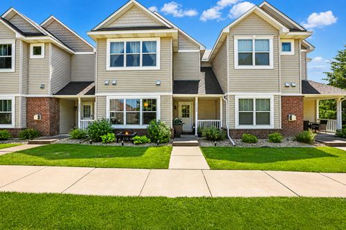 b-12126 Xylite St Ne, Blaine, MN, 55449-5242 | Card Image