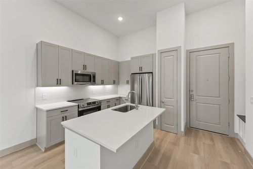 3401-170 Malone St, Houston, TX, 77007-8115 | Card Image