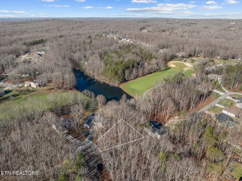 34 Clinebrook Dr, Crossville, TN, 38558-8212 | Card Image