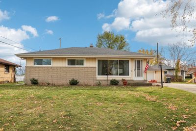 3813 Brooklawn Circle, House other with 3 bedrooms, 1 bathrooms and null parking in SOUTH MILWAUKEE WI | Image 1