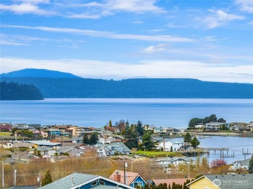 37549 Olympic View Rd Ne, Hansville, WA, 98340-8727 | Card Image