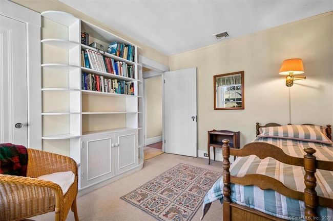 27 Spring Glen Ter, House other with 5 bedrooms, 4 bathrooms and null parking in Hamden CT | Image 27